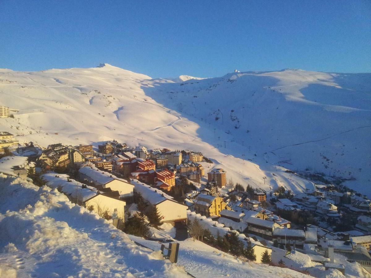 Sierra Nevada Piso Radiante Wifi Y Parking Gratuito Apartment Exterior photo